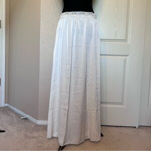NWT Kate Kasin‎ Ivory Full Length Maxi Half Slip Size XL
